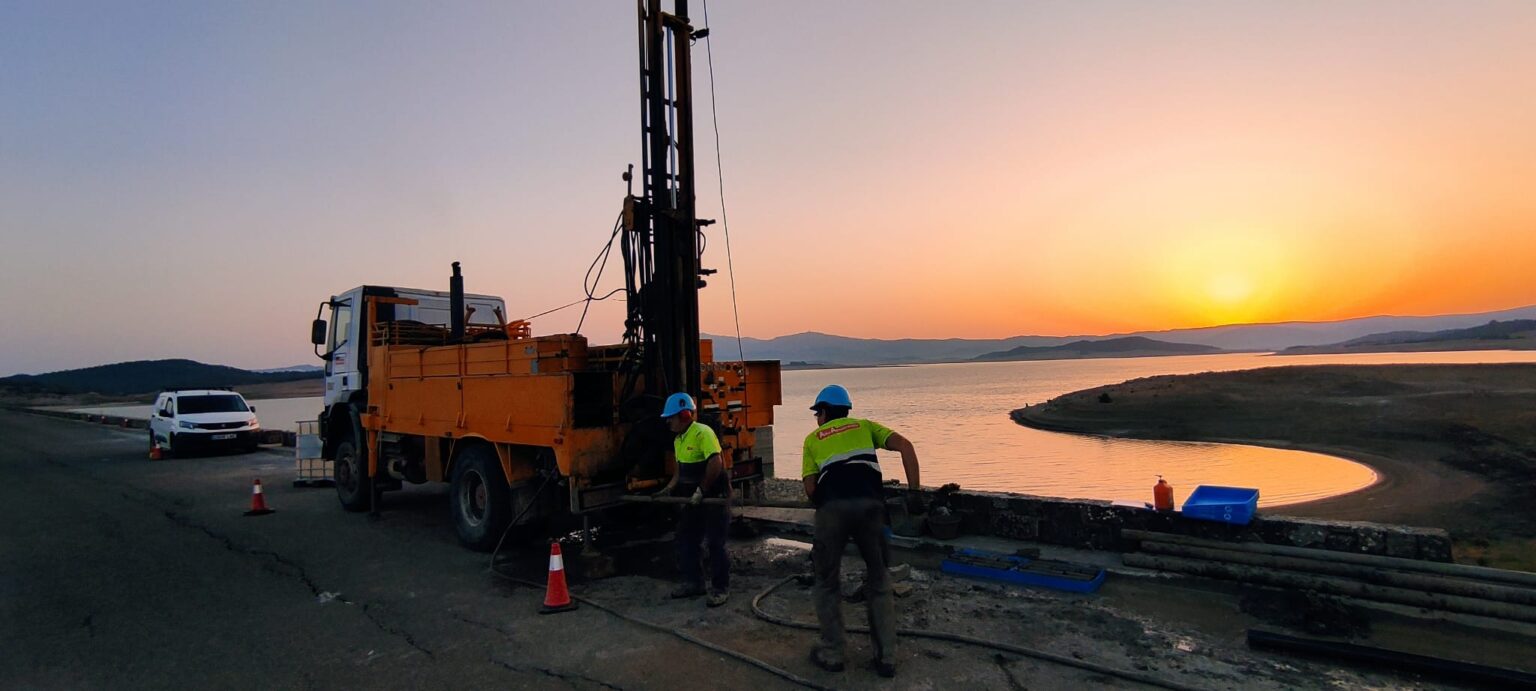 Proyectos de cimentaciones sólidas y duraderas en Málaga