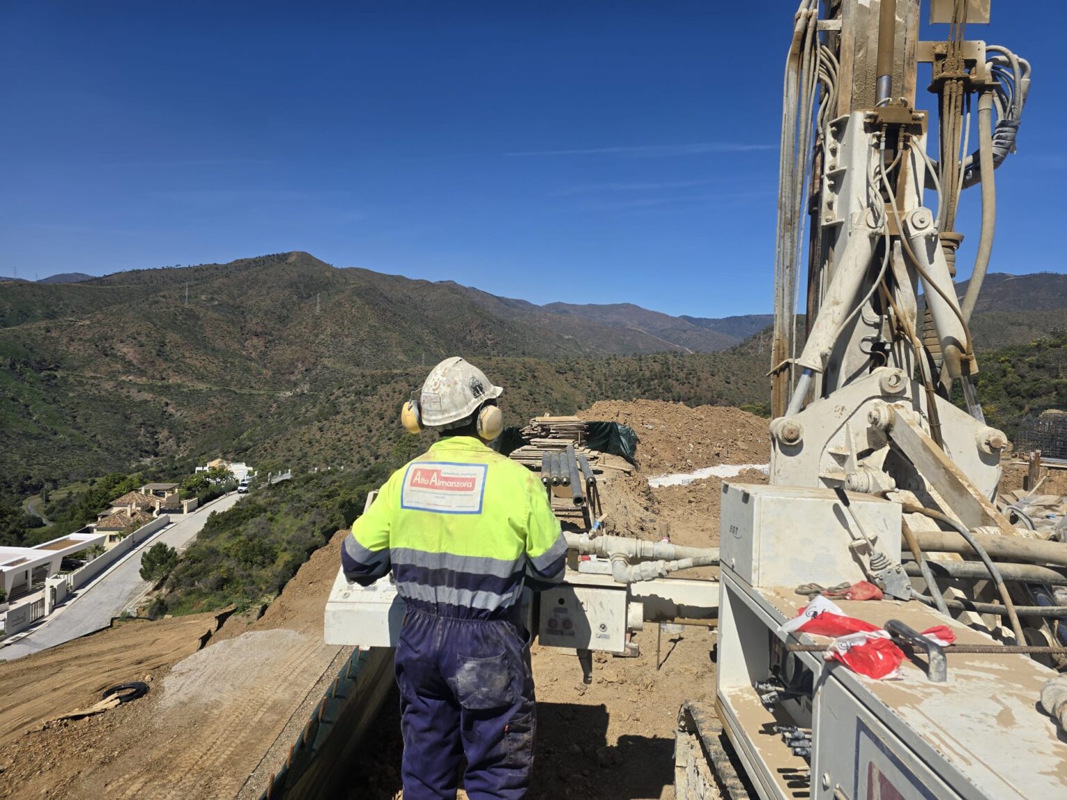 Ejecuciones de obra en Málaga con comunicación directa y cercana